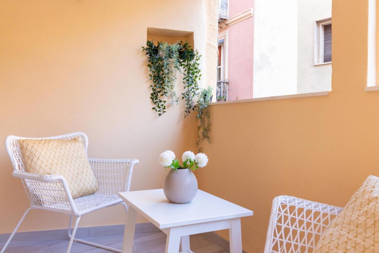 Studio Apartments Boutique Al Bastione Di Cagliari Extérieur photo